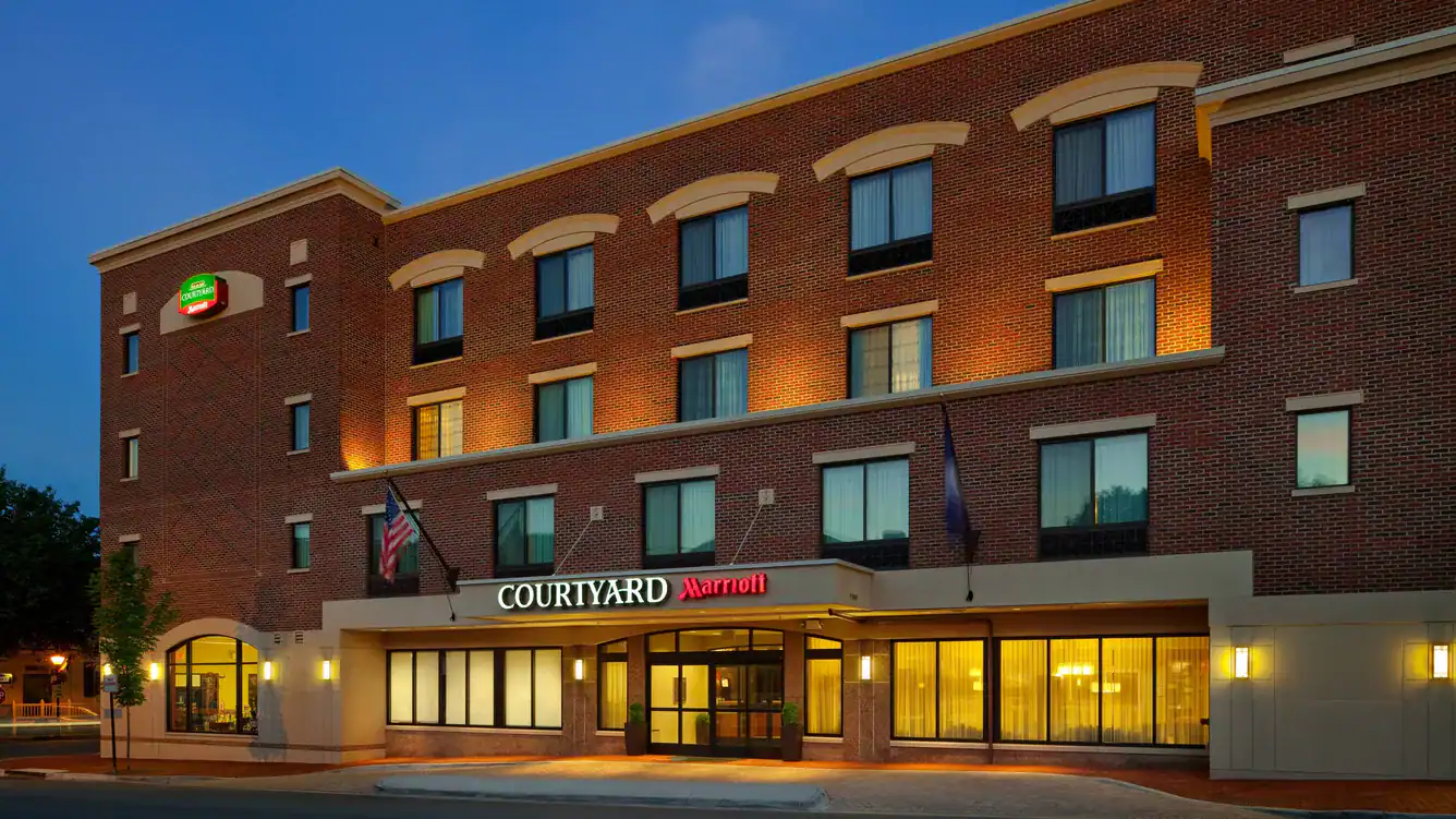 Courtyard by Marriott Fredericksburg Exterior