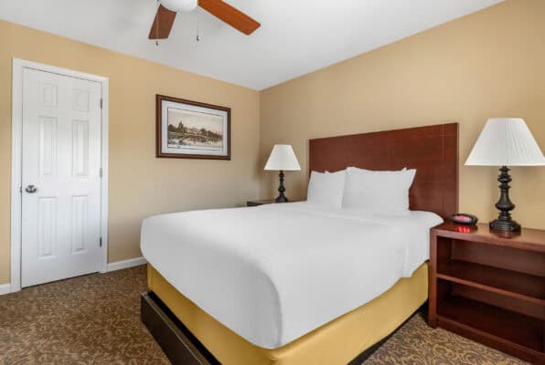 PHFPO Hi Res Suite 2 Bedroom Queen Guest Upstairs Interior scaled