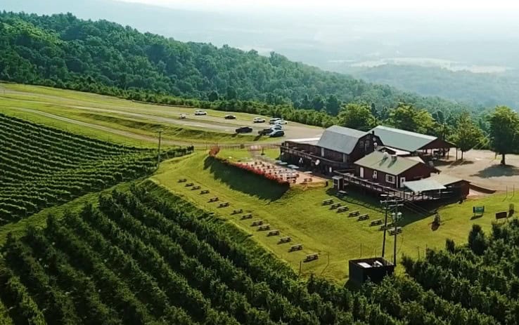 Carter Mountain Orchard